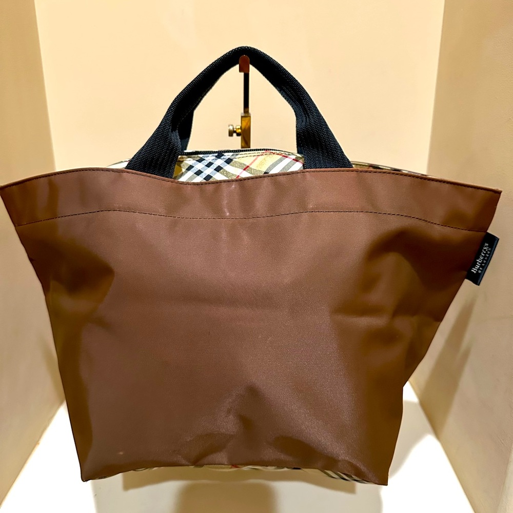 Burberry Blue Label Tote w/snap in removable Novacheck Pouch